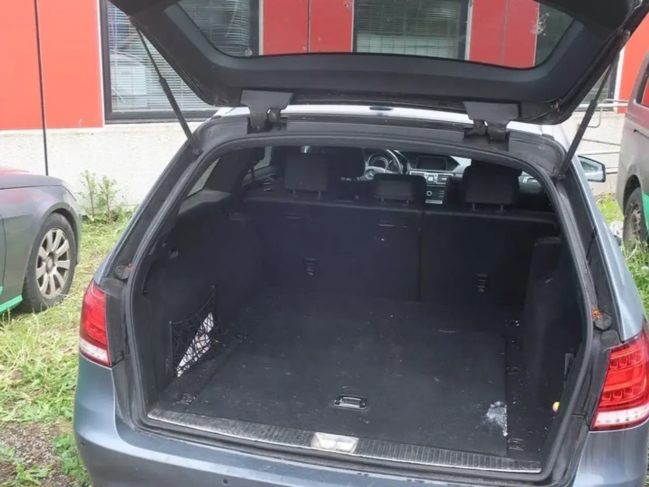 Billede 13 - Personbil MERCEDES E220 Bluetec diesel (momsfri) (uden afgift)