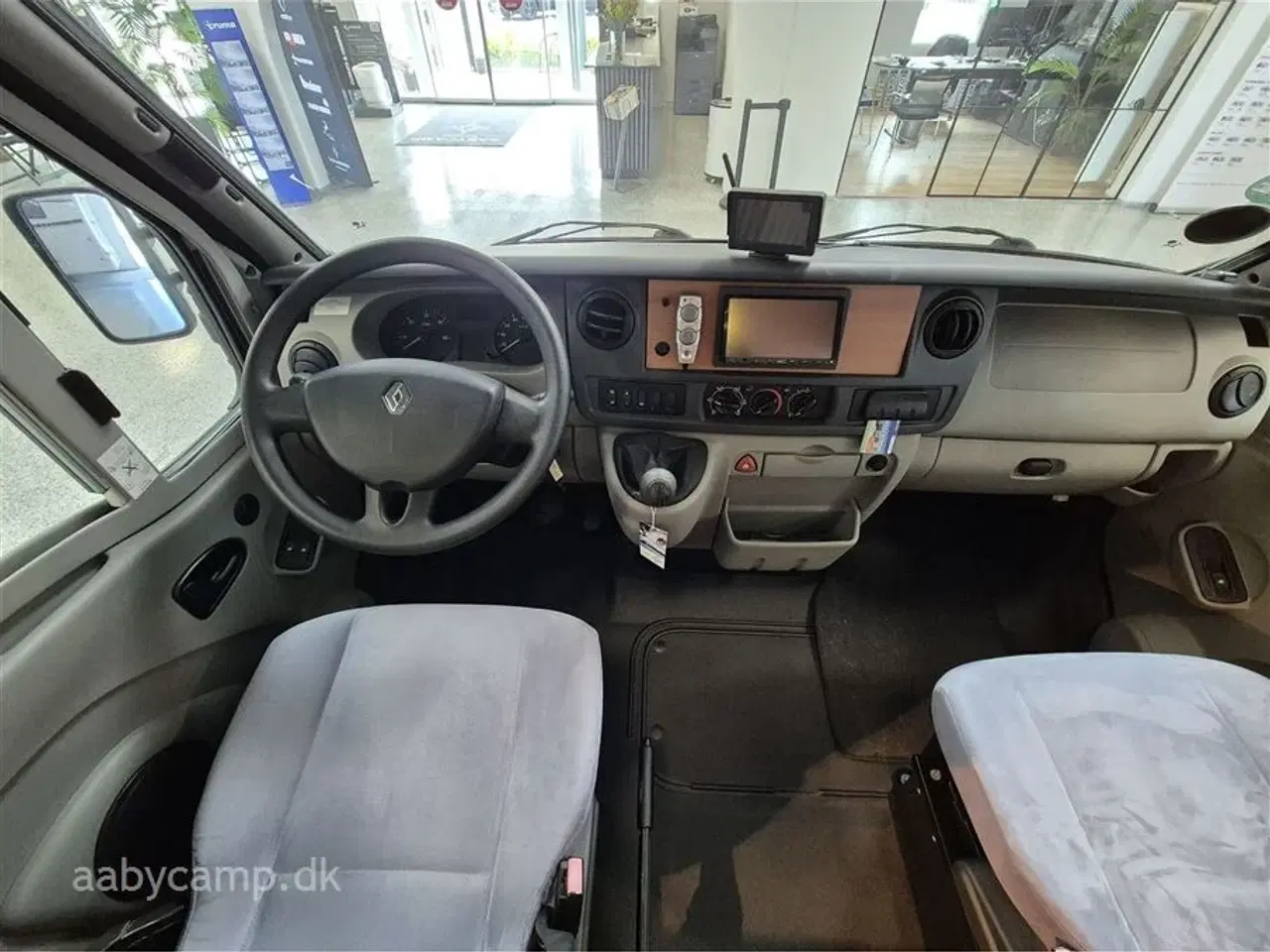 Billede 6 - 2011 - RENAULT Master Markise. cykelstativ. Lithium Batteri. gulvvarme. tv. Kun 54,000 Km!!! Sælges kun til CVR!!