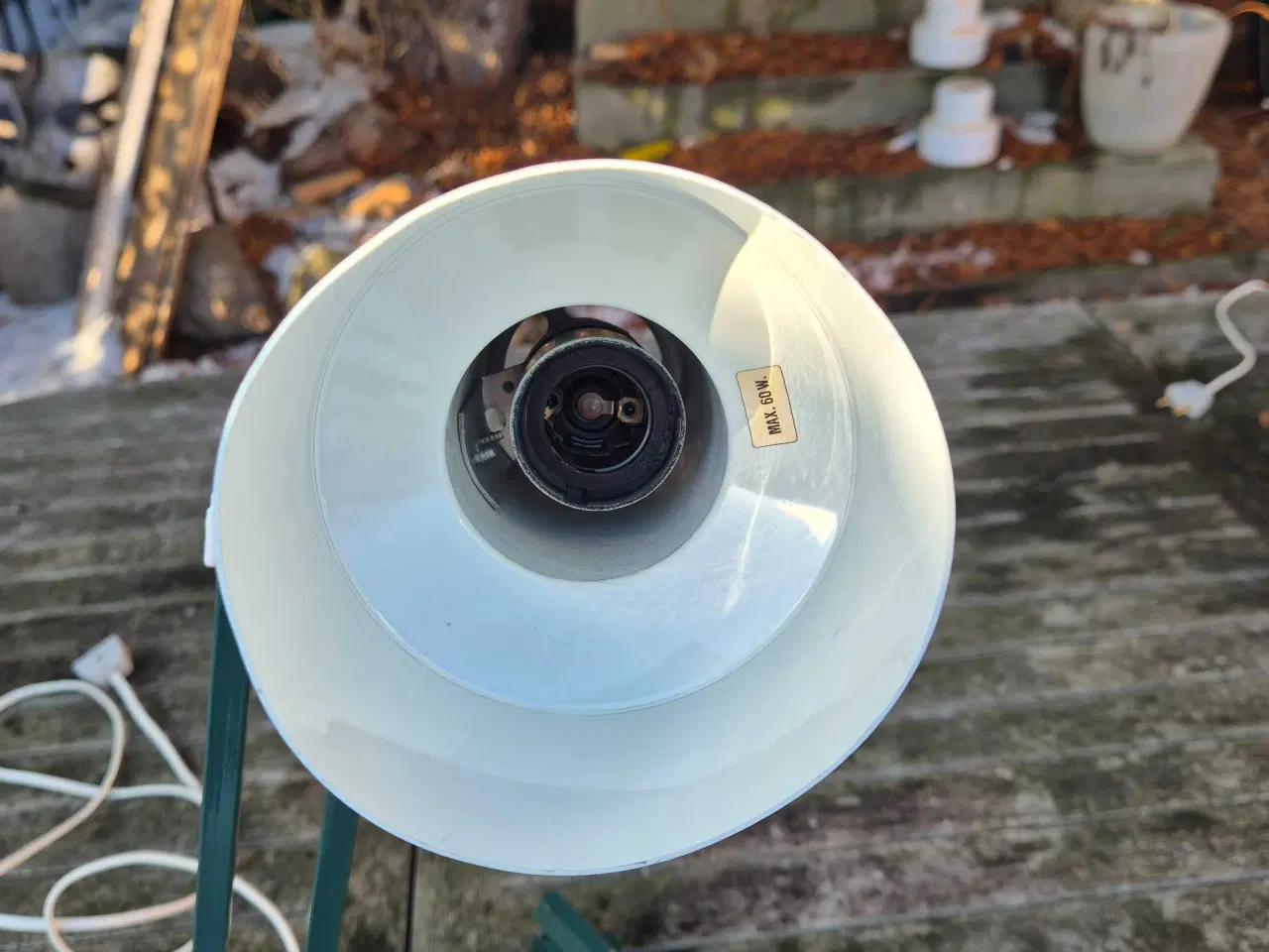 Billede 9 - To forskellige, men matchende grønne væglamper