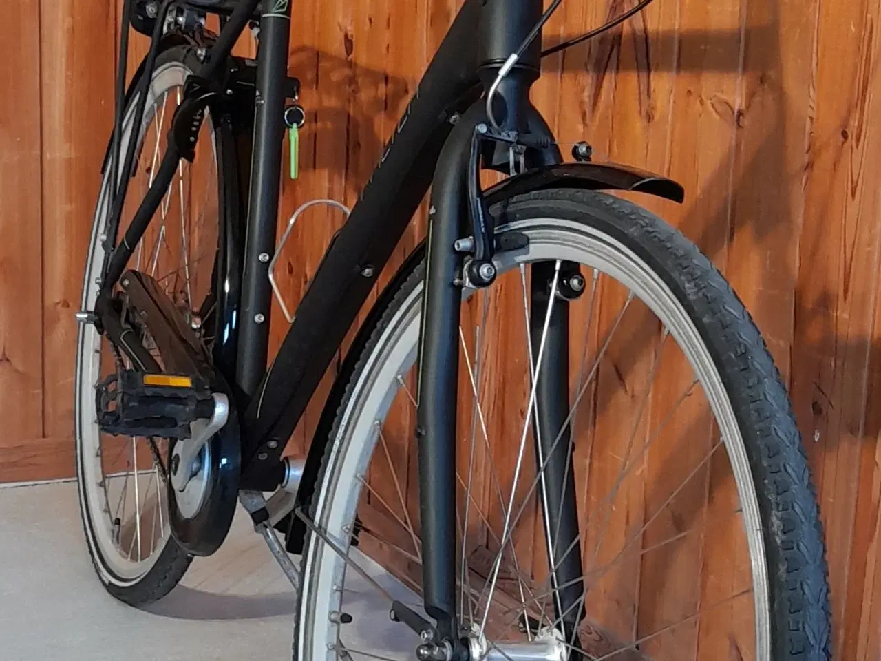 Billede 2 - Falter Series 3:2 (DE) 28” X 59 cm.