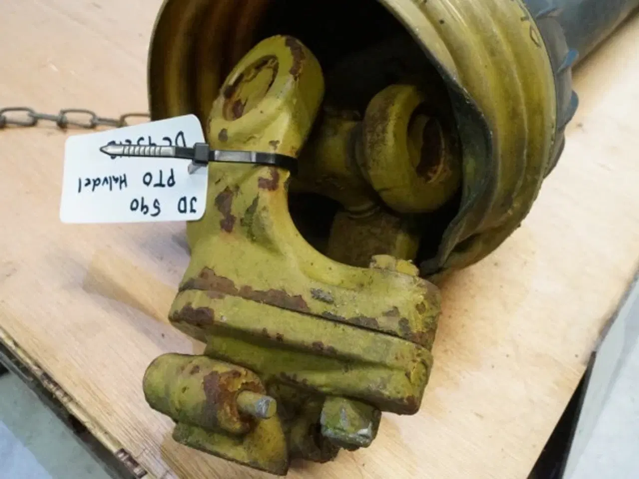 Billede 7 - John Deere 590 PTO Aksel DC43212