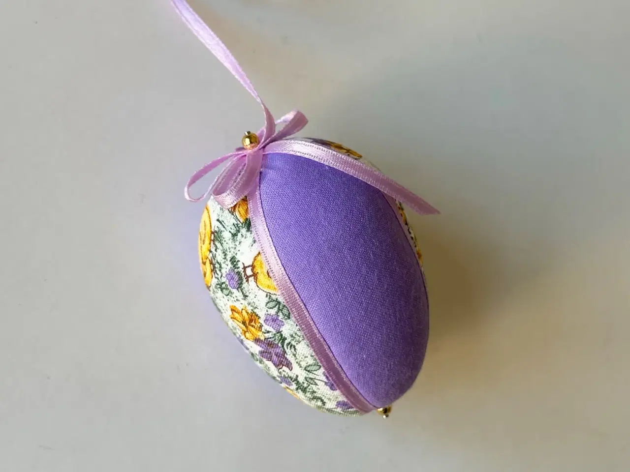 Billede 2 - Lille påskeæg, lilla m blomster
