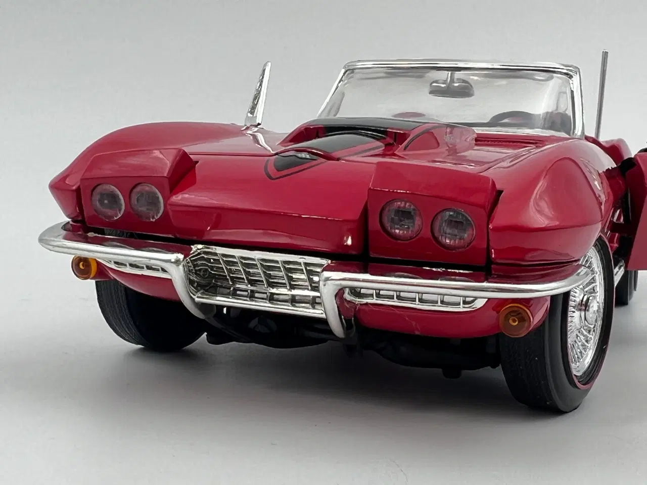 Billede 7 - 1967 Chevrolet Corvette L-71 1:18  Super flot 