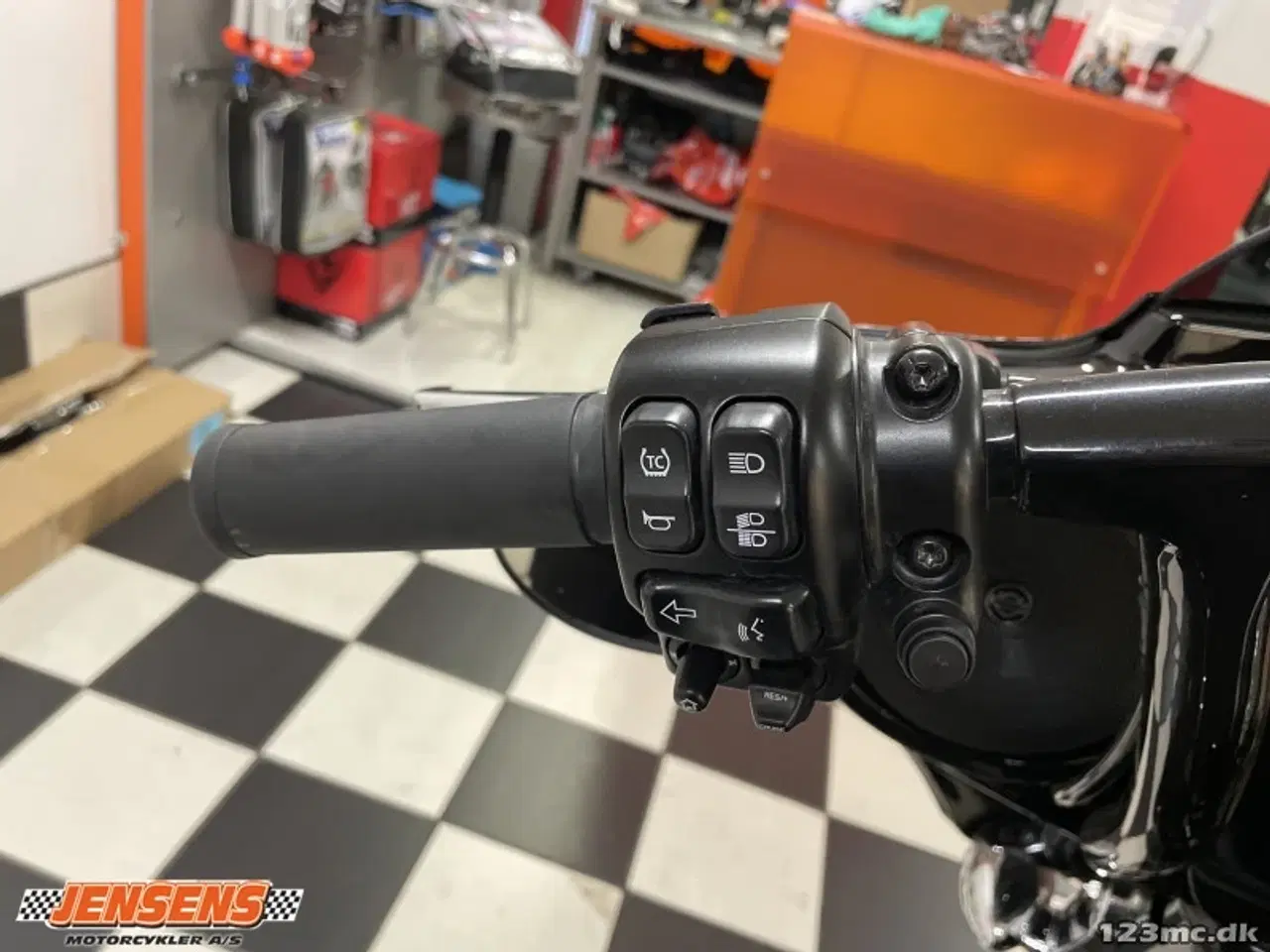 Billede 10 - Harley-Davidson FLHXS Street Glide Special