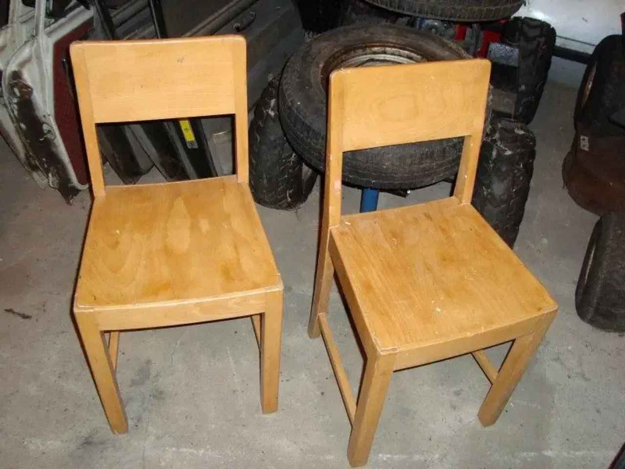Billede 1 - 2stk stole i træ, god kvalitet