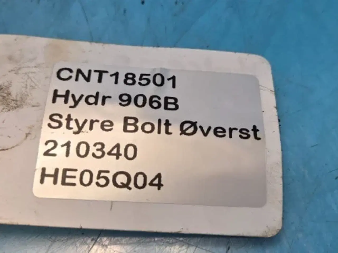 Billede 13 - Hydrema 906B Styre Bolt Øverst 210340
