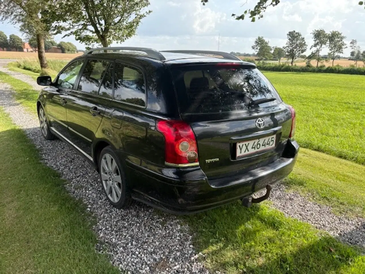 Billede 4 - Toyota Avensis 2,0 D-4D Executive stc. 5d Nysynet