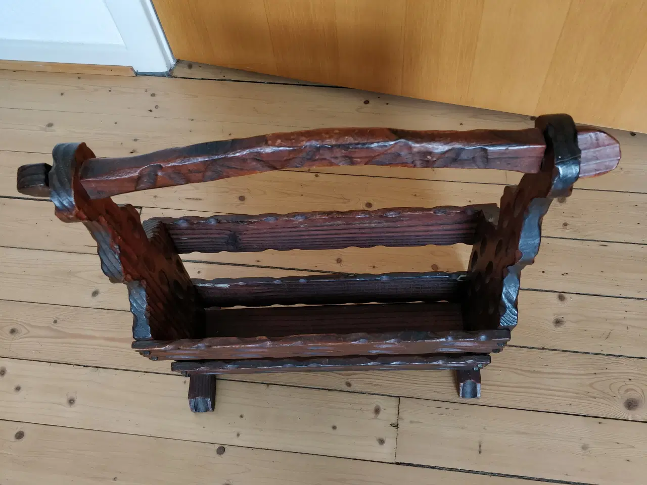 Billede 5 - Avisholder