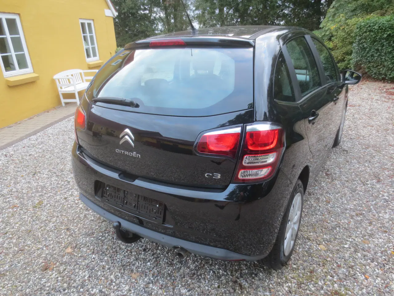 Billede 6 - Citroen C 3 1.2 i 82 Hk År 2016. Nysynet.