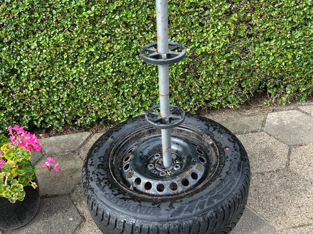 Billede 3 - Vinterdæk 215/65/R16. 98H. 4 stk
