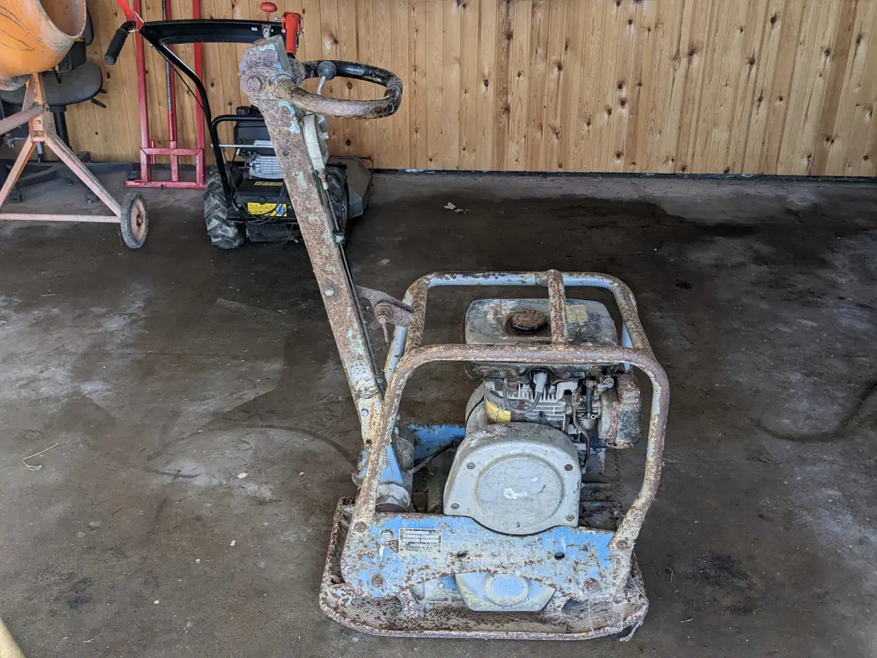 Billede 1 - Prof. Pladevibrator 