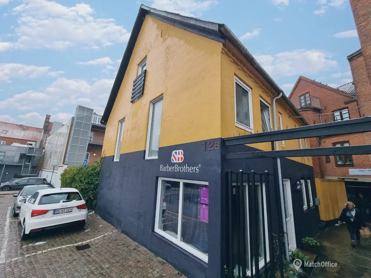 Billede 1 - Centralt beliggende lejemål - i alt 203 kvm