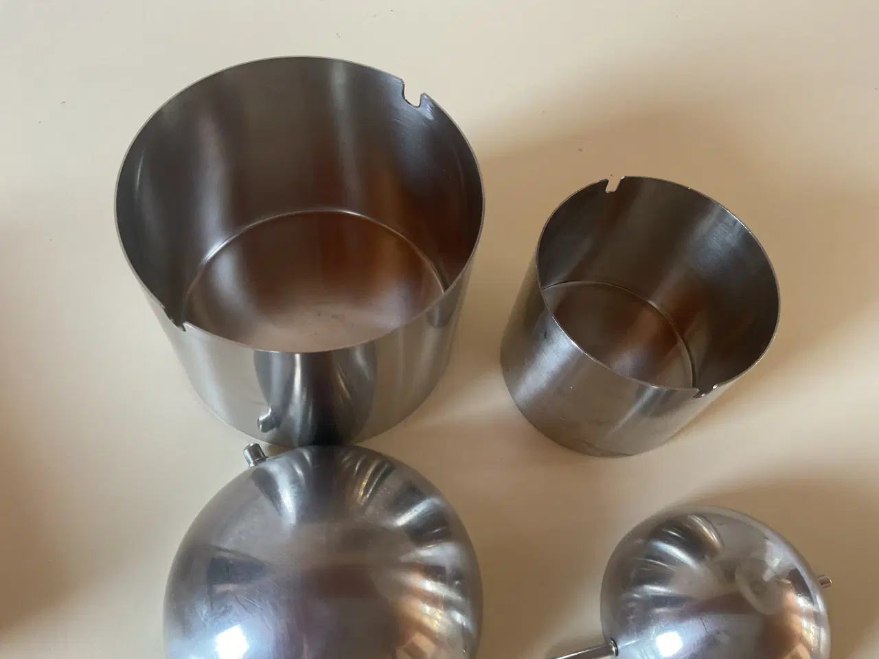 Billede 4 - Stelton vippe askebægre