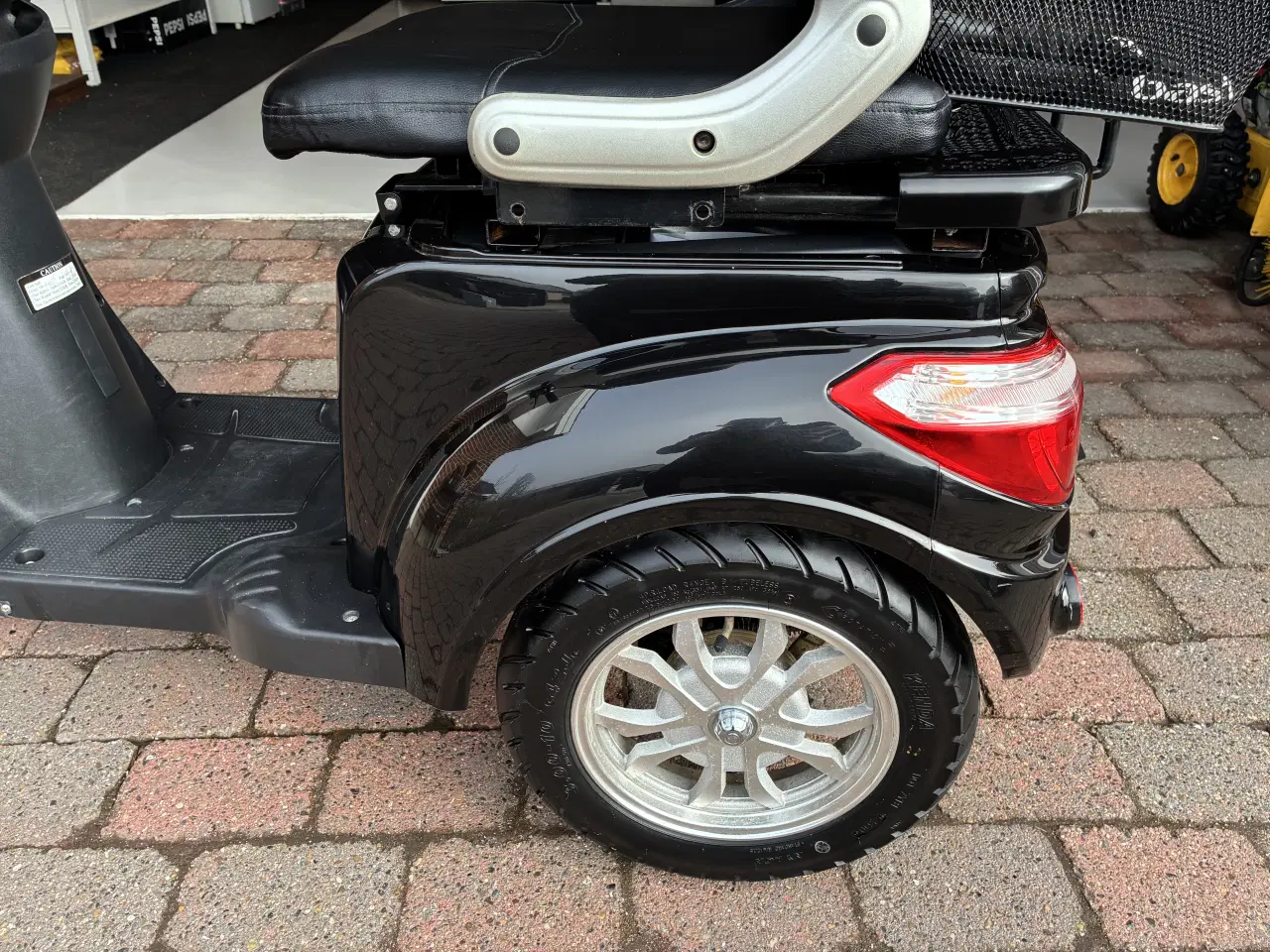 Billede 3 - VGA Tres LITIUM EL25 km scooter