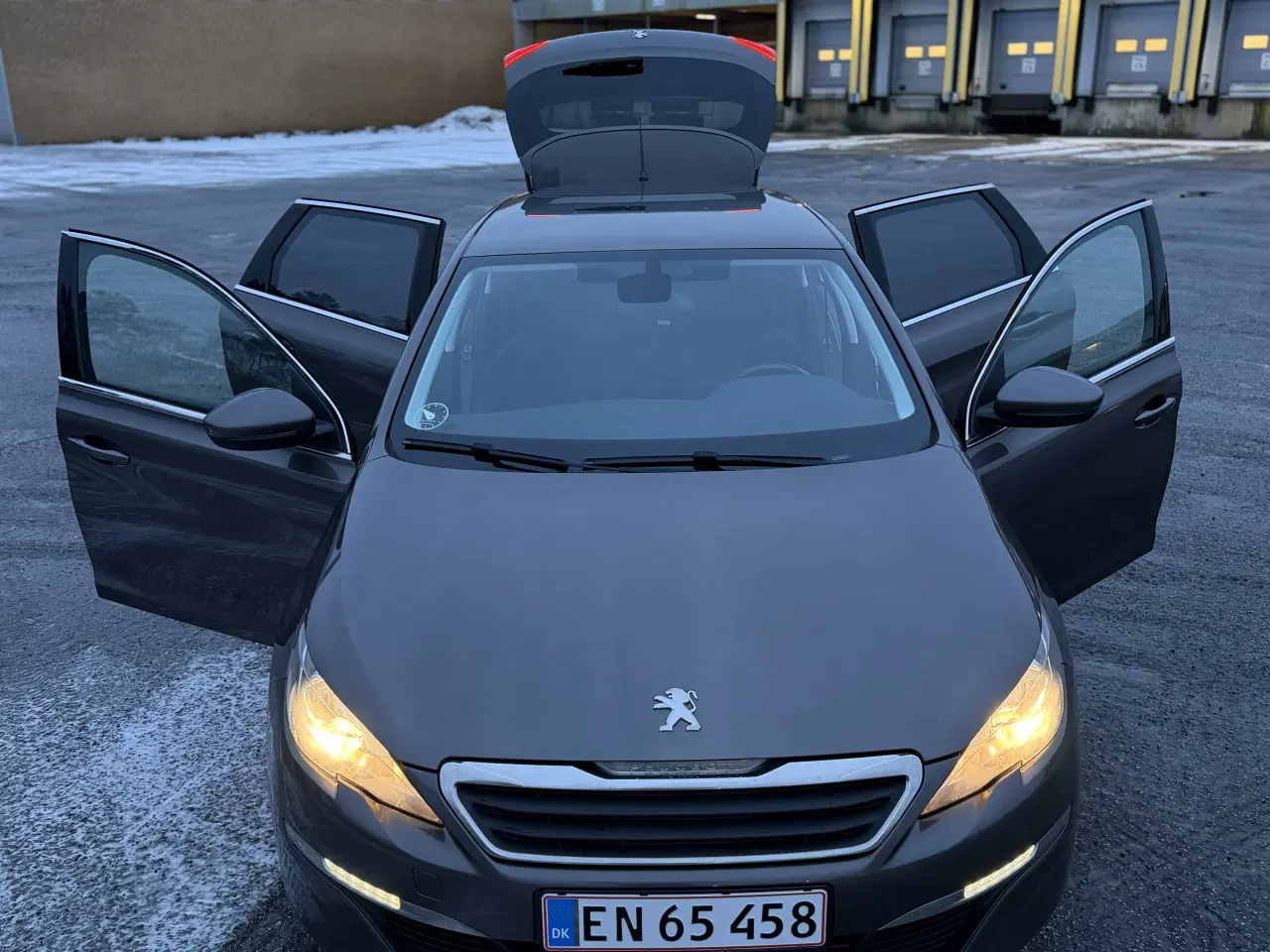 Billede 7 - Peugeot 308 1.6 Blue Hdi, 31,3km/L, 520kr vægtafgi