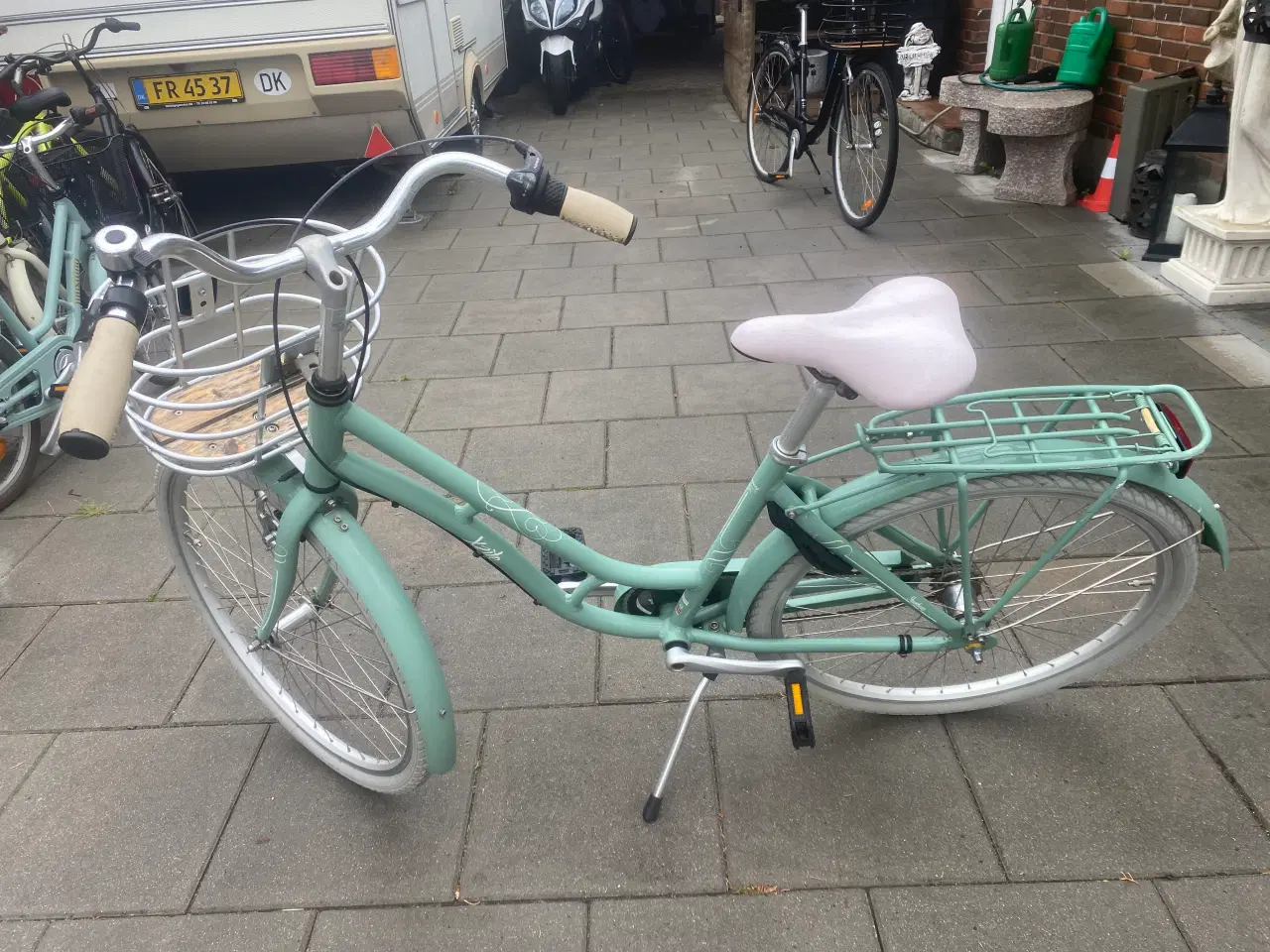 Billede 9 - købt til 3499 kr 26 tommer lækker model 