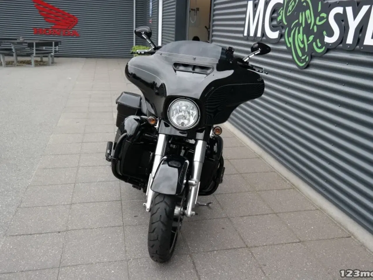 Billede 14 - Harley-Davidson FLHXS Street Glide Special MC-SYD       BYTTER GERNE
