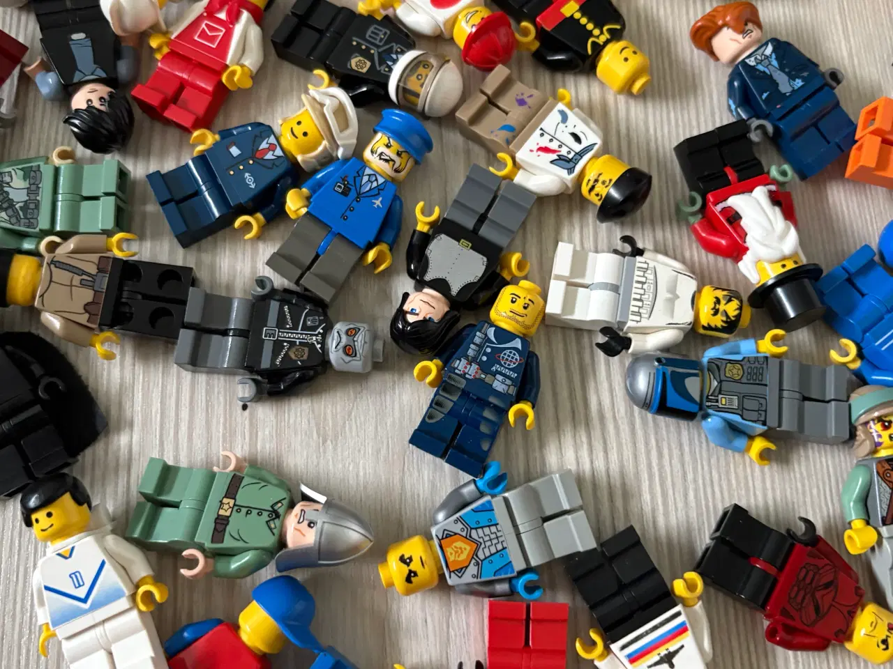 Billede 9 - Lego figurer 