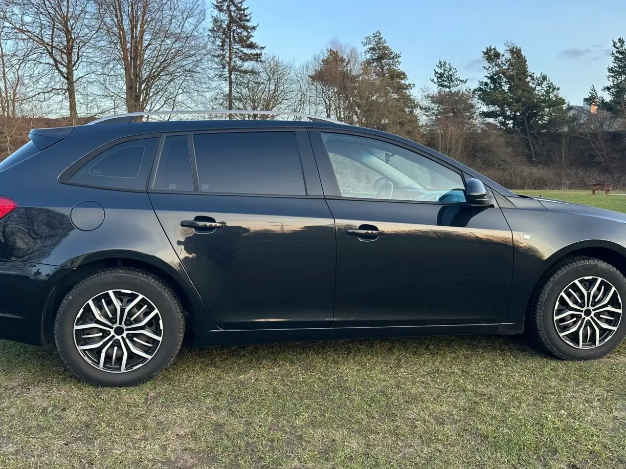 Billede 8 - Super lav km. Topmodel