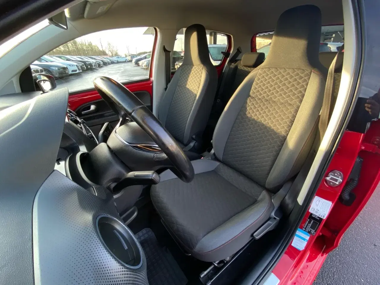 Billede 8 - VW up 1,0 MPI BMT Sound 60HK 5d