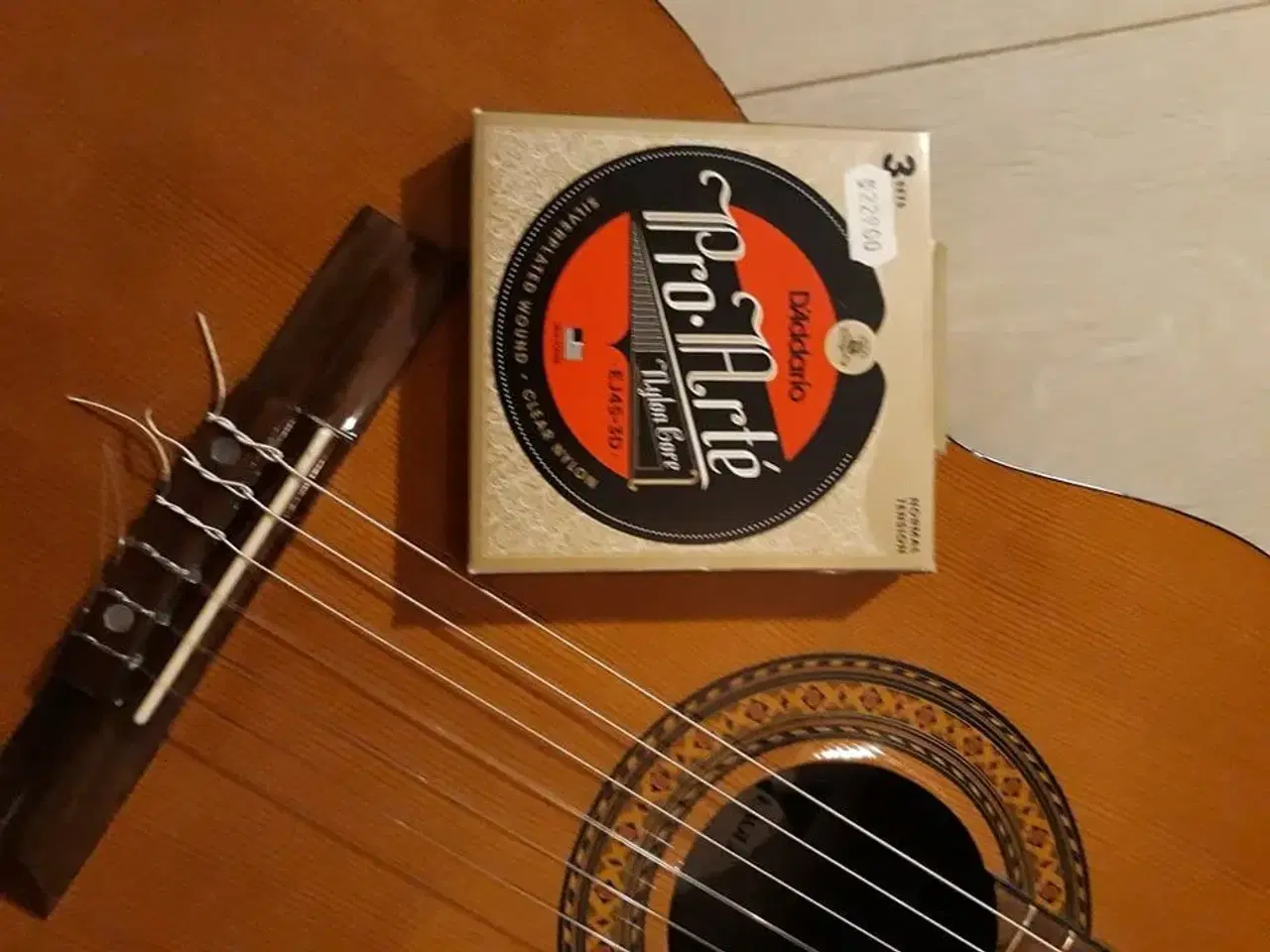 Billede 1 - Akustisk Spansk Guitar 