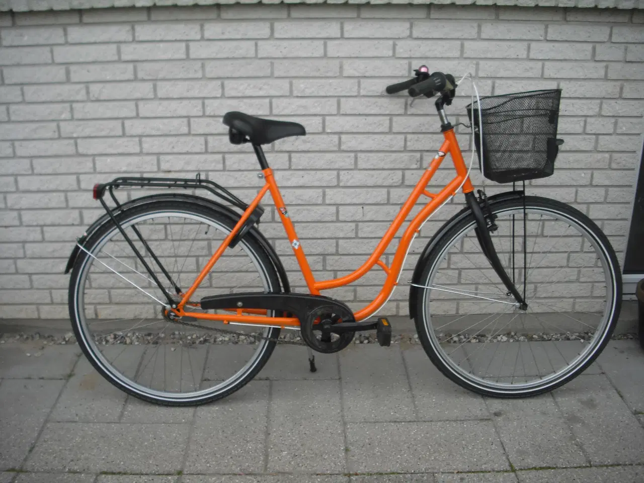 Billede 1 - Flot 28`` Damecykel.