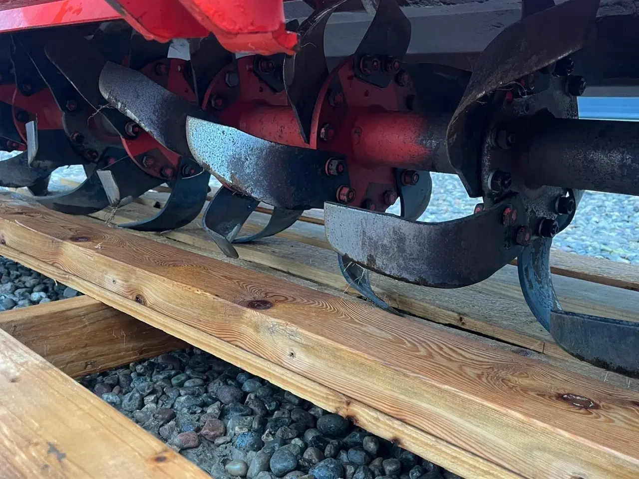 Billede 4 - Kuhn EL 62 / 210 Med dybdehjul