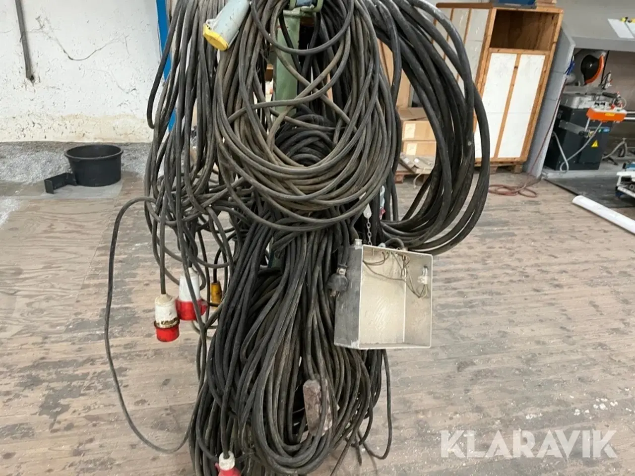 Billede 8 - Diverse kabler og kabelstativ