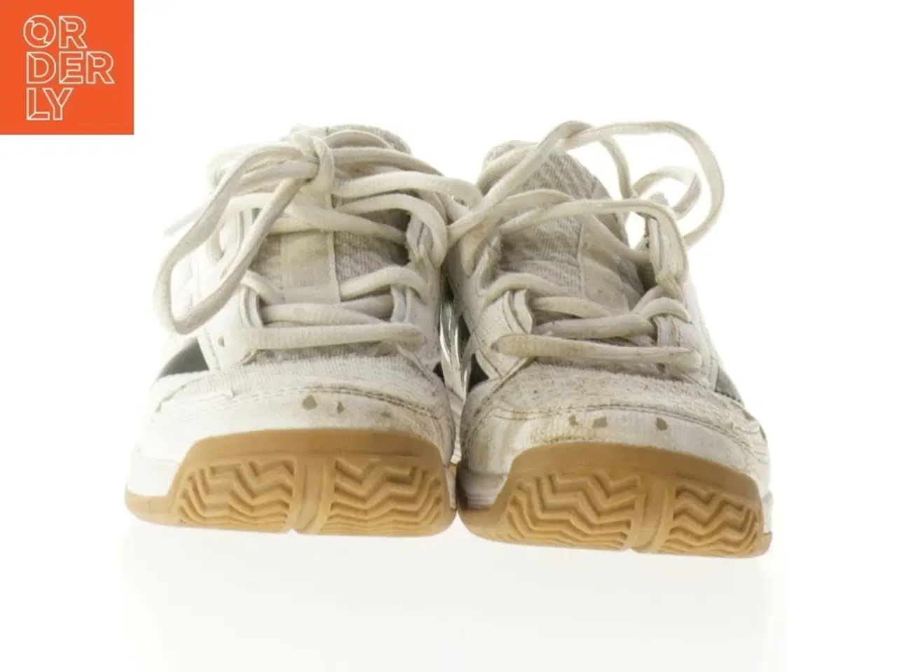 Billede 3 - Tennis sko fra Adidas (str. 32)