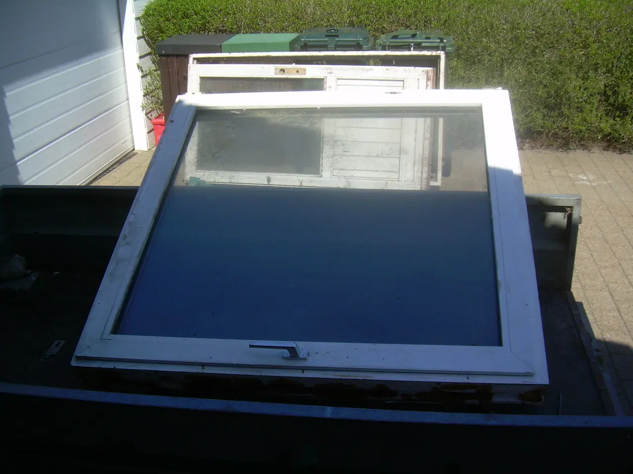 Billede 1 - Plast 130 høj og 130 bred