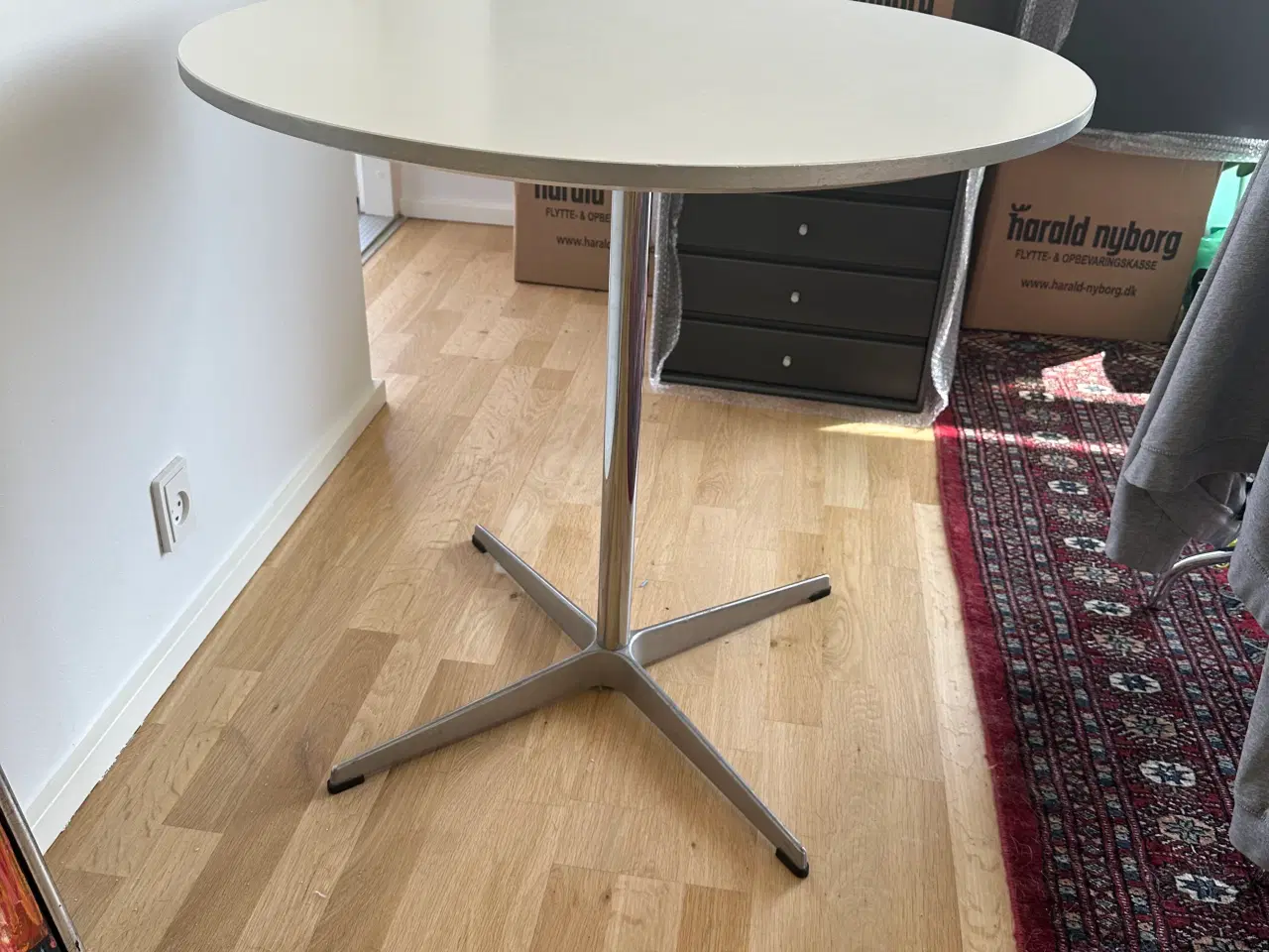 Billede 2 - Café bord - Fritz Hansen Piet Hein - Ø75 cm - H 70