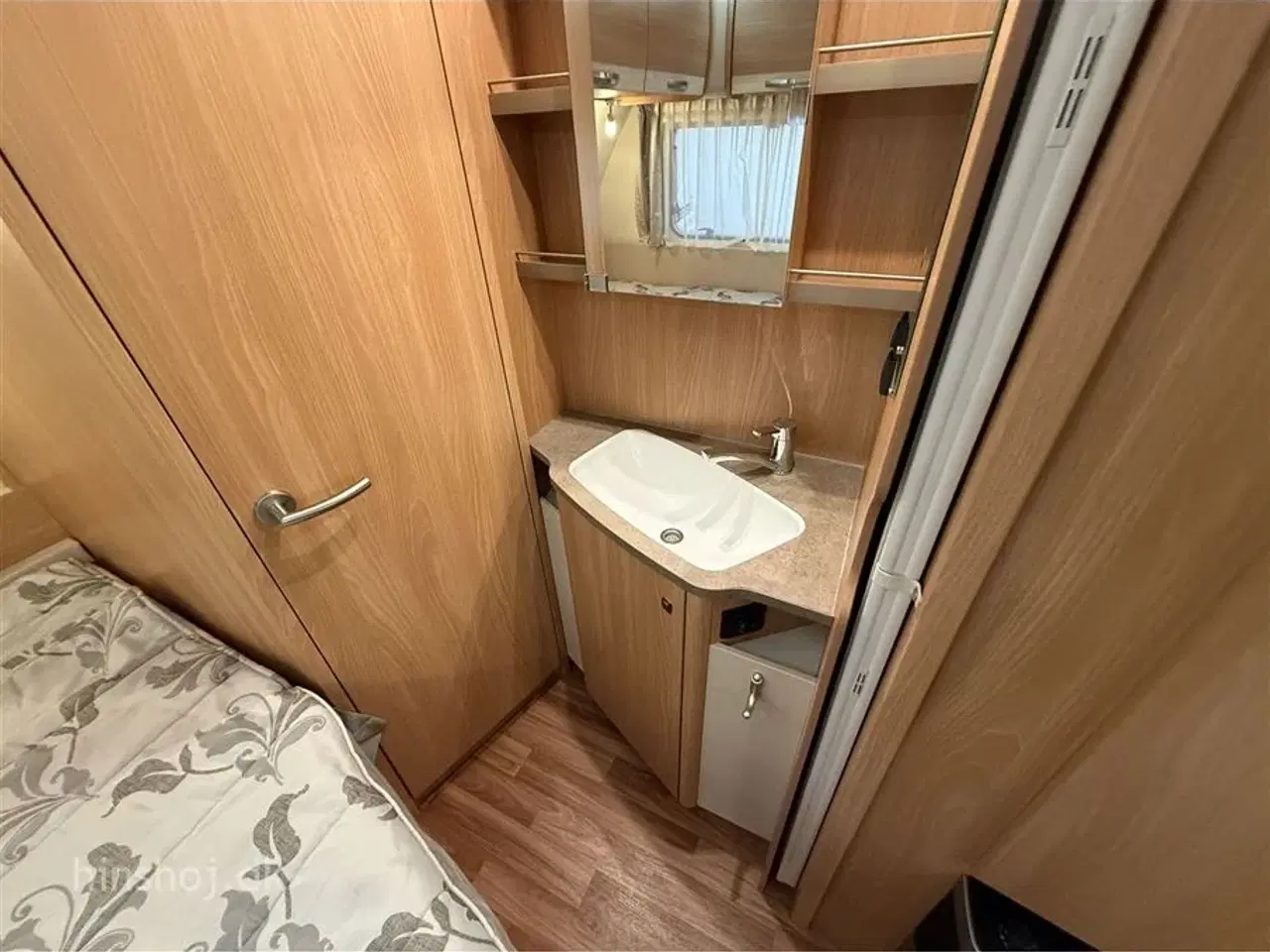 Billede 10 - 2014 - Knaus Südwind 590 FUS   Dejlig vogn med stor rundsidegruppe og franskseng fra Hinshøj Caravan A/S