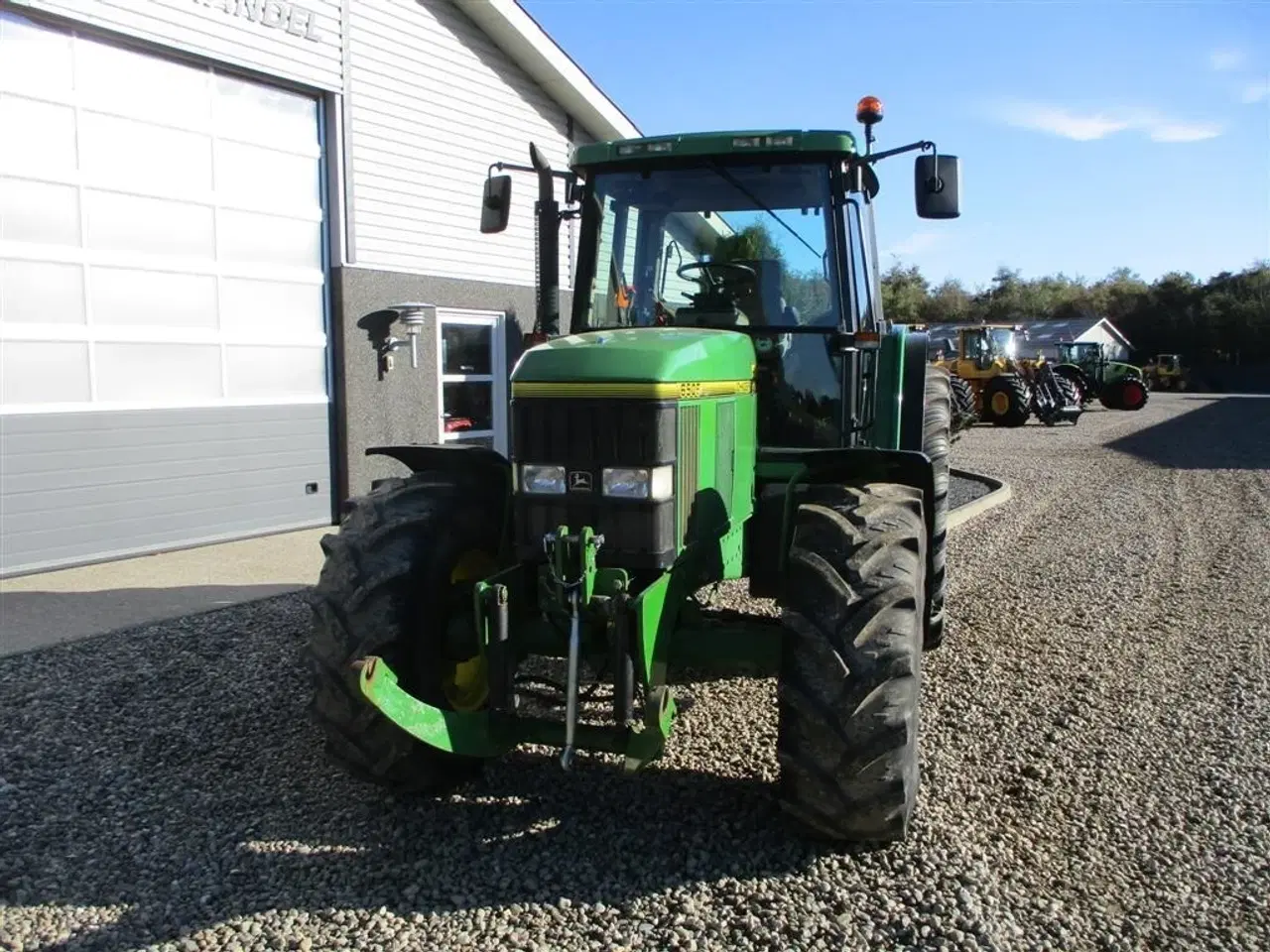 Billede 10 - John Deere 6506 Med frontlift