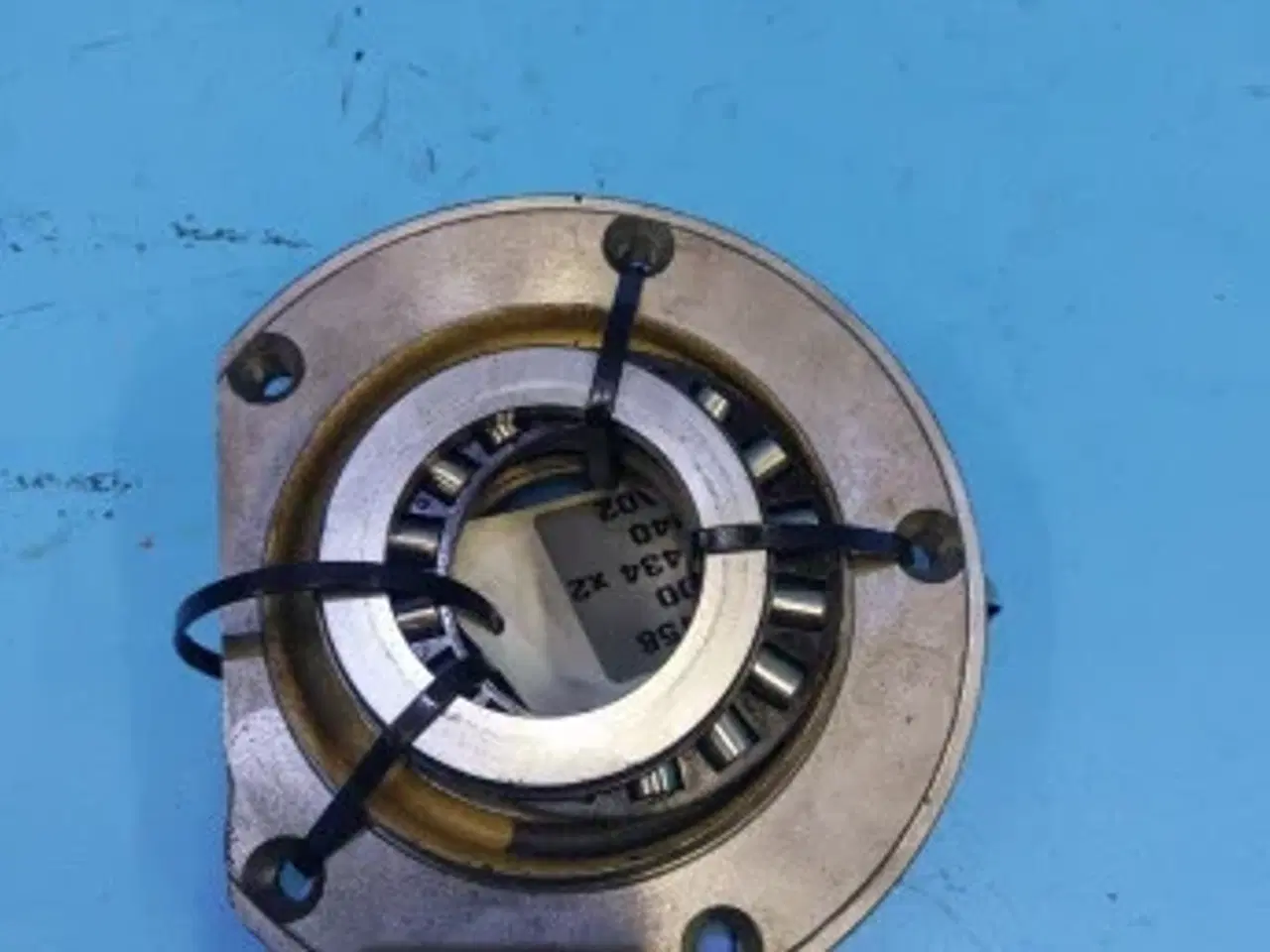 Billede 13 - John Deere 6200 drivaksel leje AL77434