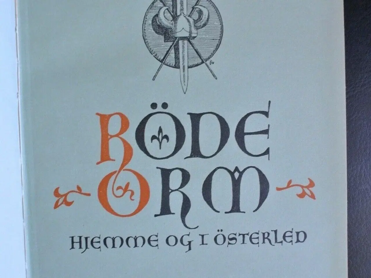 Billede 5 - røde orm 1-2, af frans g. bengtsson, genre: roman