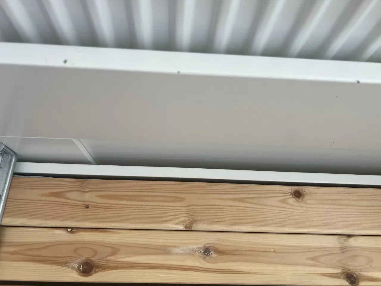 Billede 5 - 1 stk IKEA BRIMNES seng m. opbevaring – 90x200 cm 