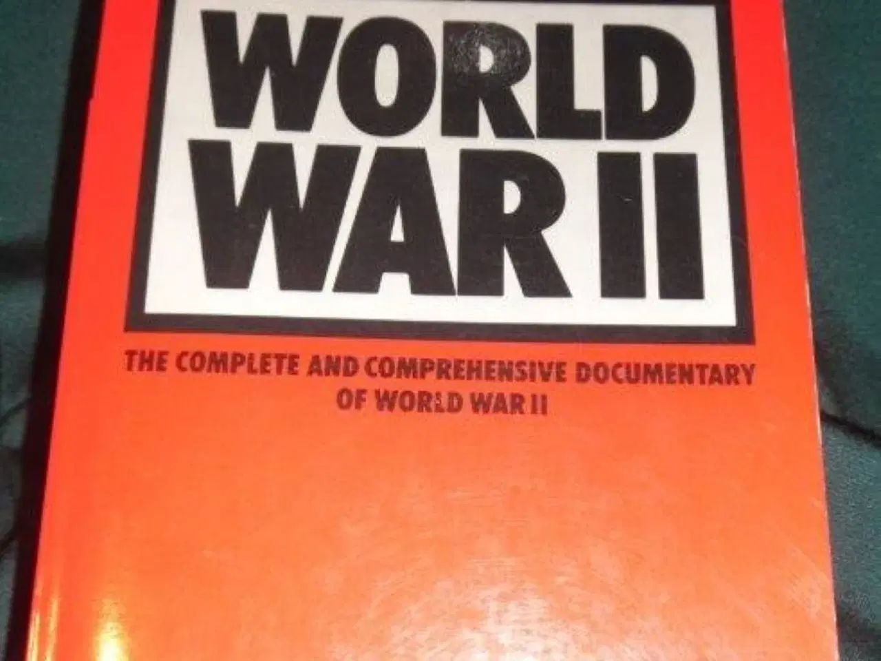 Billede 1 - World Almanac Book of World War II by Brigadier 