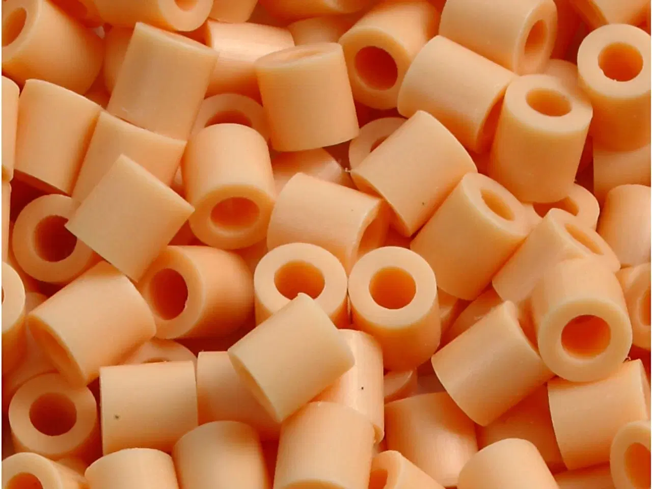 Billede 1 - Rørperler Lys Pudder 5x5 mm - 1100 stk.