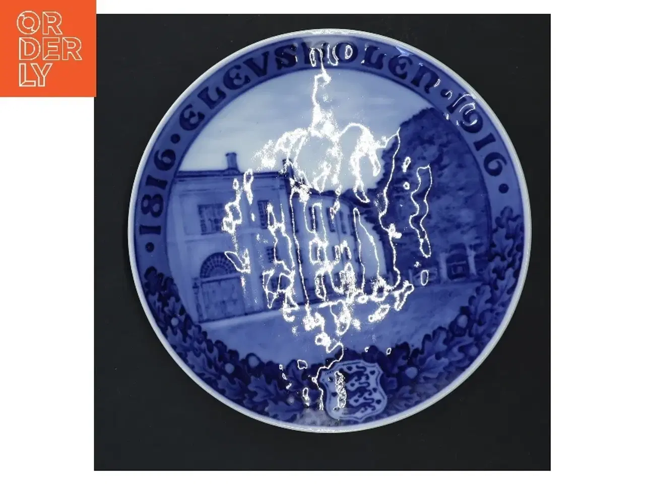 Billede 1 - Dekorativt porcelænsplak fra Royal Copenhagen (str. Ø 18 cm)