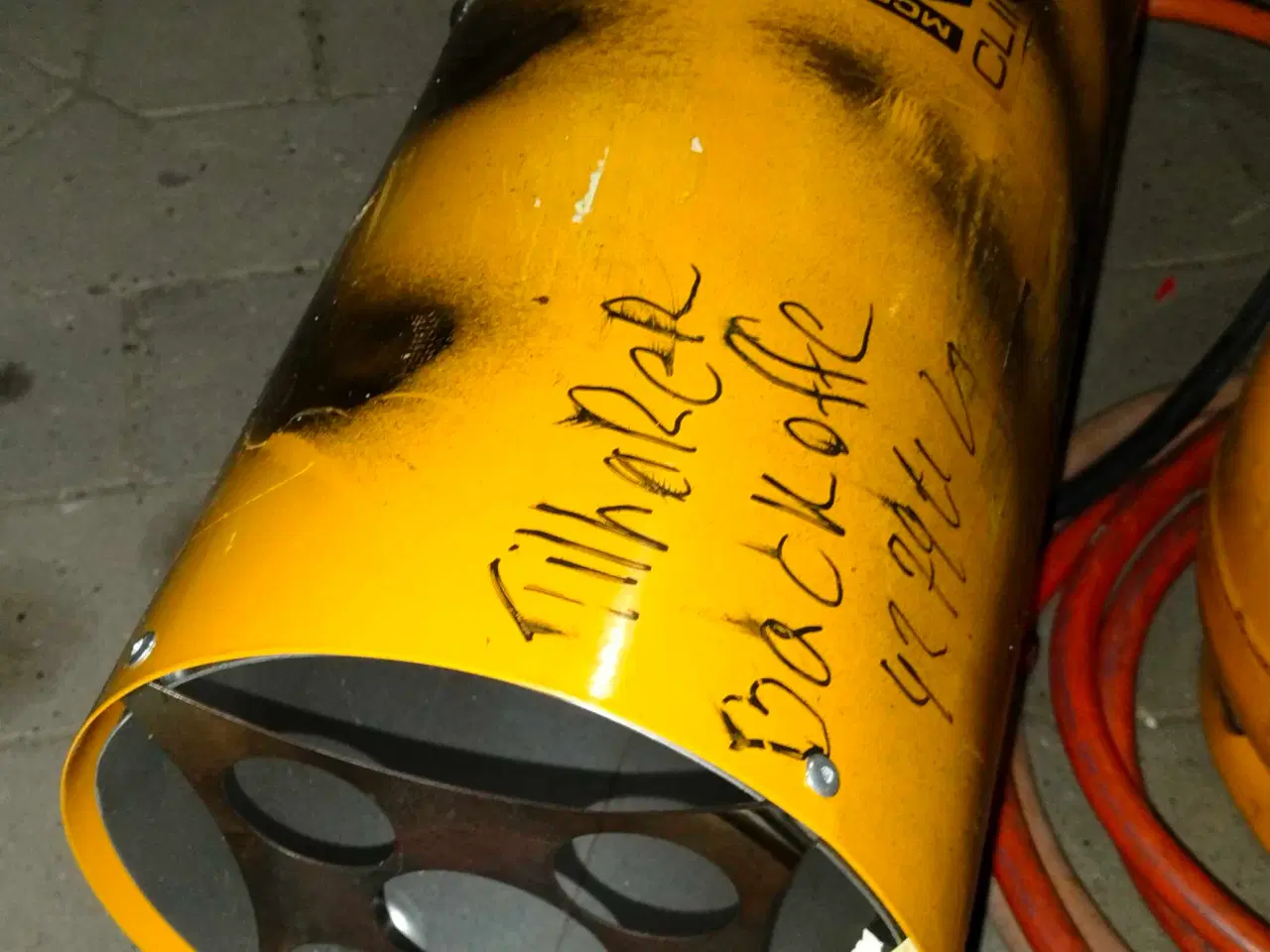 Billede 4 - Varmekanon med 3 flasker gas samt brandslukker