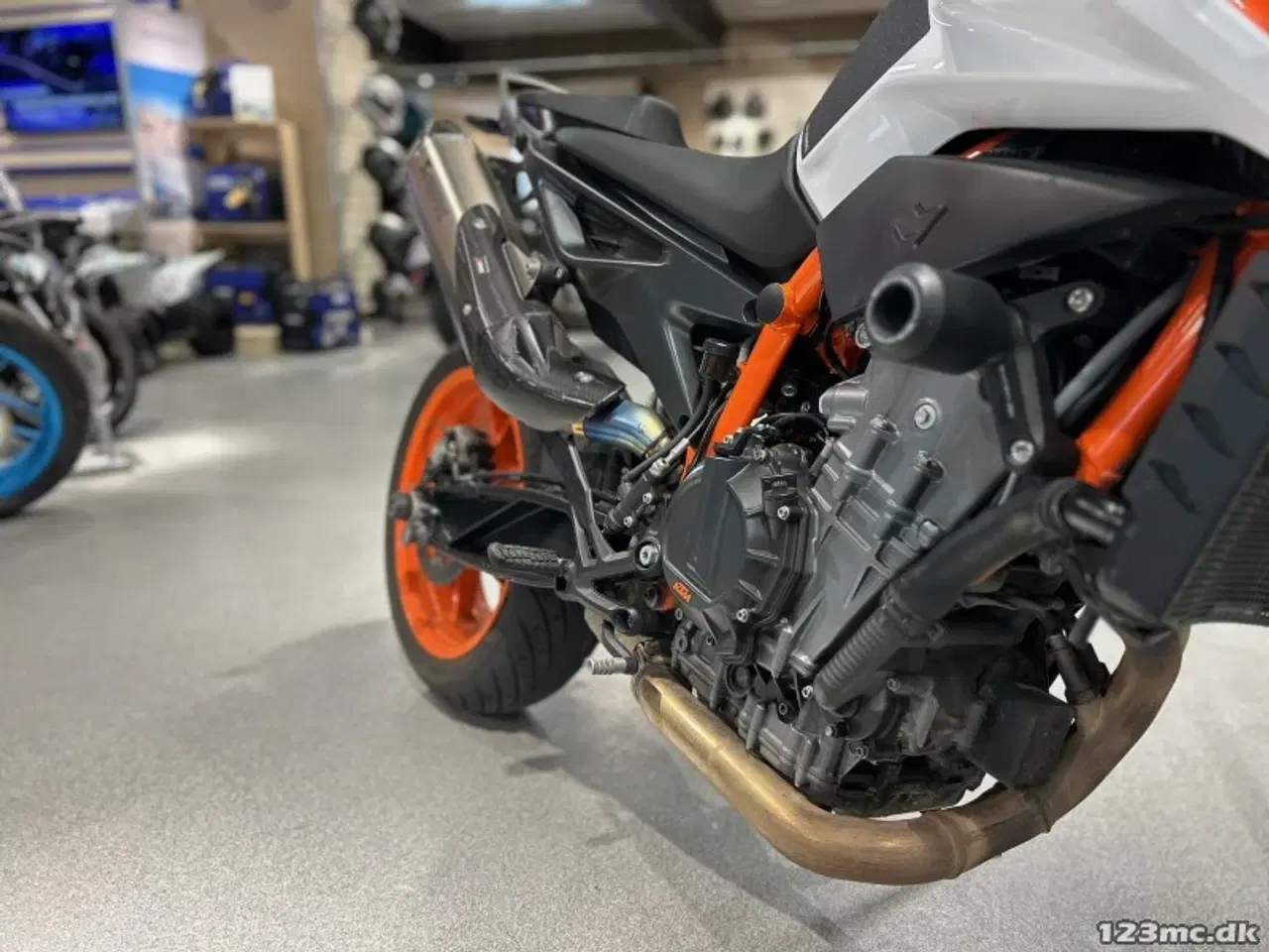 Billede 10 - KTM 890 Duke R