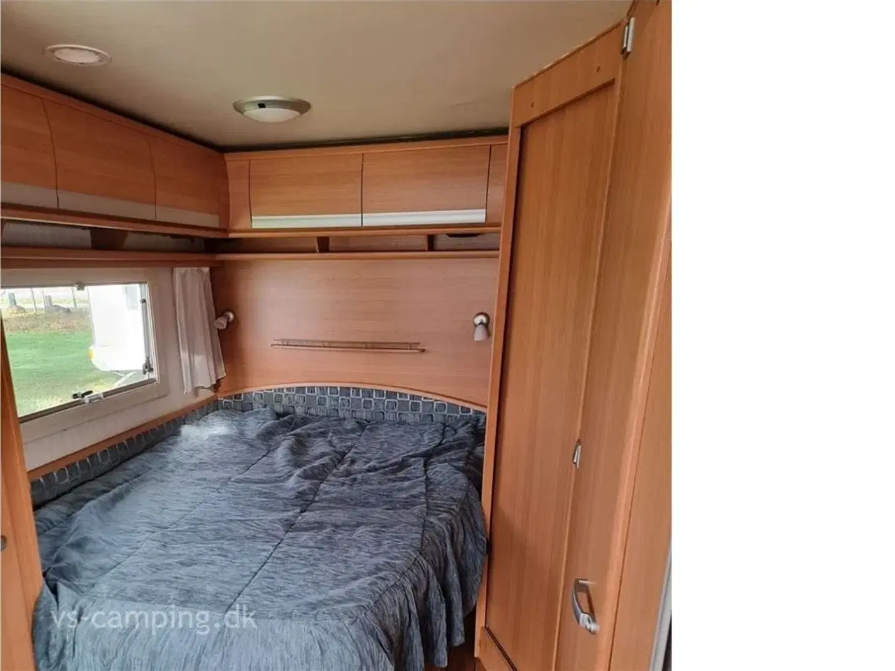 Billede 3 - 2006 - Cabby Comfort 650+ FT   ATTRAKTIV VINTERVOGN MED ALDE CENTRALVARME &amp; FRANSK SENG