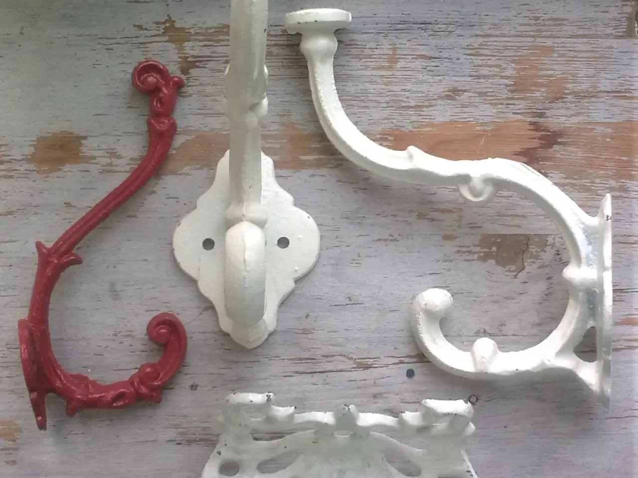 Billede 5 - Smedejern støbte knager