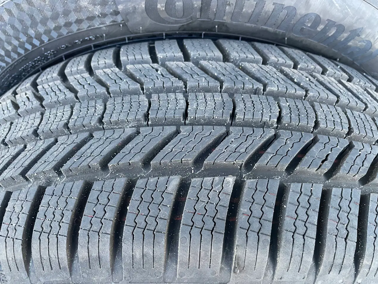 Billede 4 - Næsten nye vinterdæk sælges
