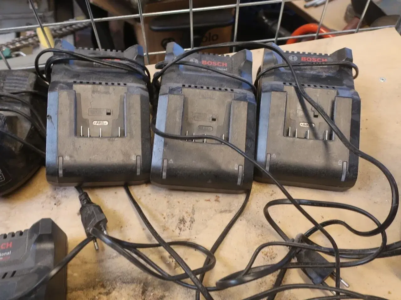 Billede 5 - Stiksav, 8 stk. lader BOSCH og batterilader