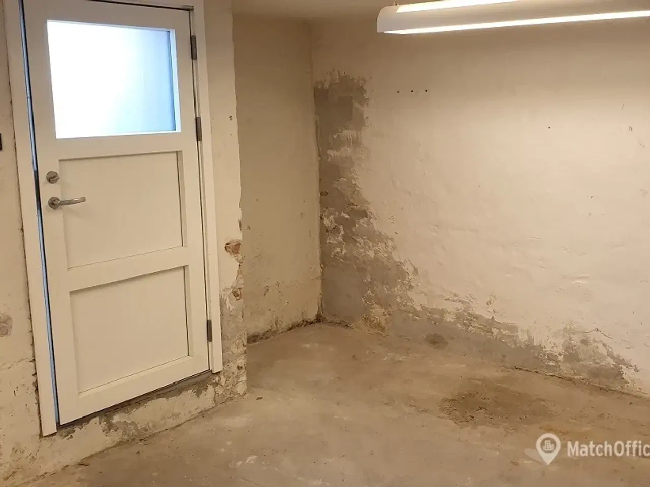 Billede 4 - Kælder lokale med egen nedgang fra gade - til lager/lign