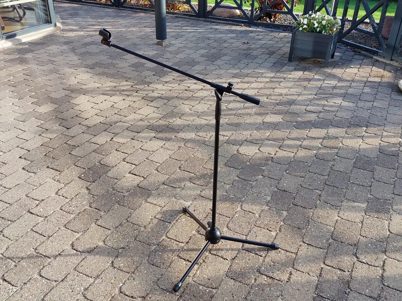 Billede 1 - Mikrofonstativ i flot stand