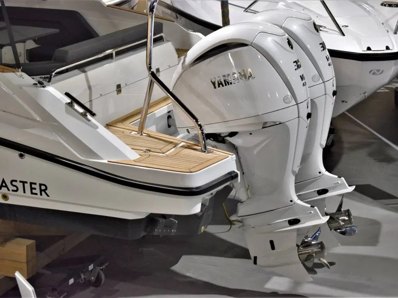 Billede 4 - Finnmaster T9 - 2 X F300 (600 HK)