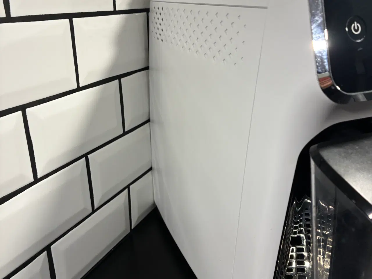 Billede 3 - philips 3300 espressomaskine ep3343/50. Står som n