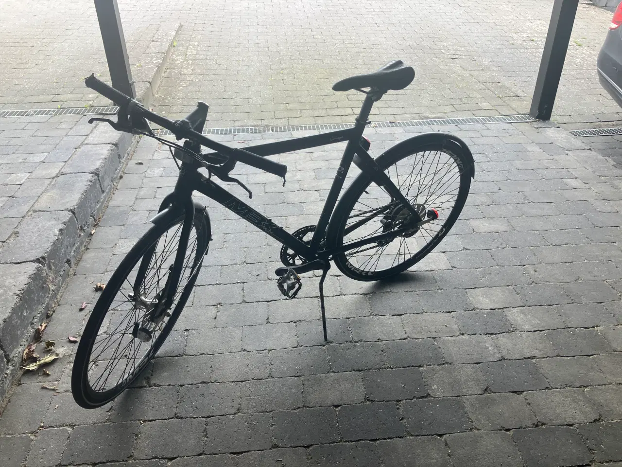 Billede 1 - cykel sort  med 8 gear udvendig 55 tommer